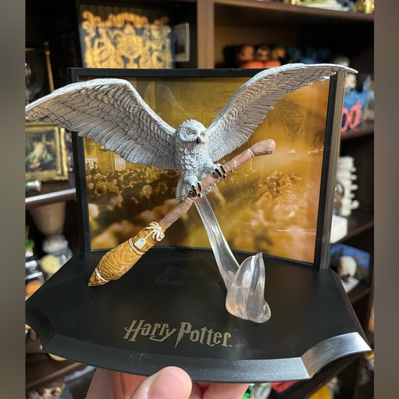 Harry Potter Hedwig Toyllectible - Picture 2 of 2
